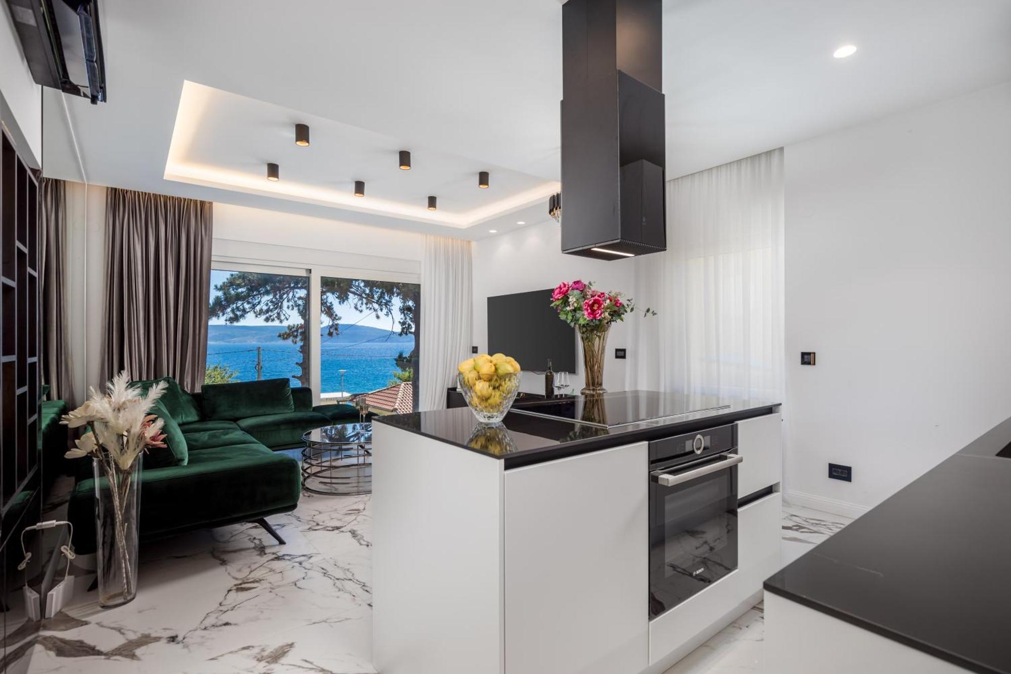 Rocky Beach Rooms Novi Vinodolski Exterior foto
